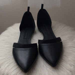 Women’s modern vintage flats